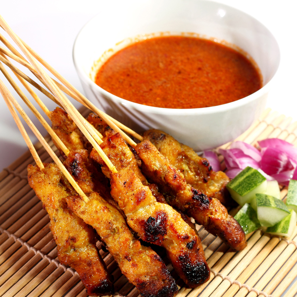 Chicken Brochette with Curried Peach Sauce