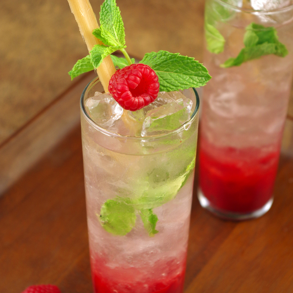 Raspberry Yuzu Mojito