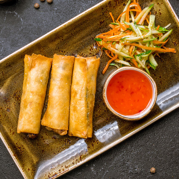 Eggrolls with Spicy Mandarin Tangerine Dipping Sauce