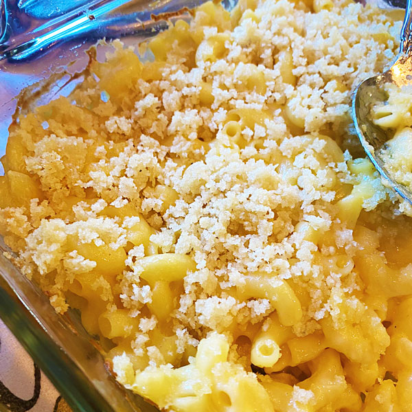 Red Jalapeño Lobster Mac & Cheese